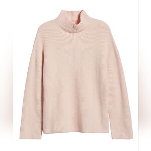 #3 FRIDAY FWD | Light Pink Ribbed Wool Blend Turtleneck Sweater - Large